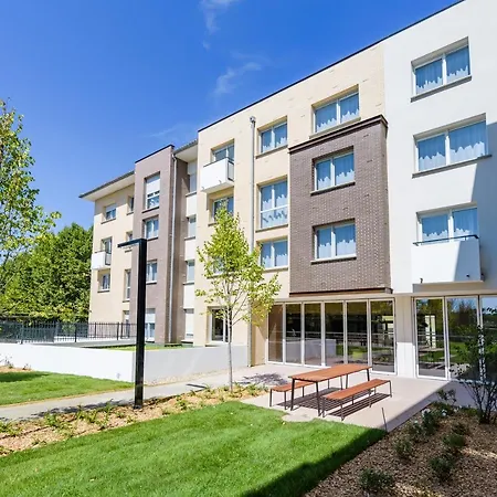 Hotel apartamentowy Sweetly Alexandrin