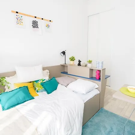 Hotel apartamentowy Sweetly Alexandrin