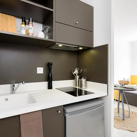 Hotel apartamentowy Sweetly Alexandrin Tuluza