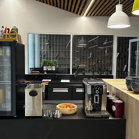 Hotel apartamentowy Sweetly Alexandrin 3*