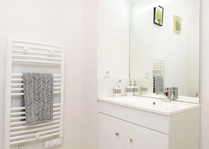 Апарт-отель Sweetly Alexandrin Тулуза