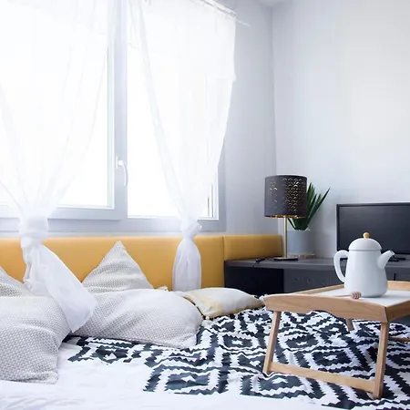 Aparthotel Sweetly Alexandrin