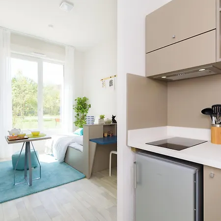 Sweetly Alexandrin 3*